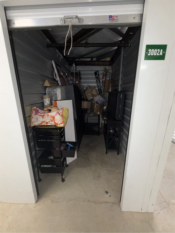 5 x 10 storage unit in Southfield, MI