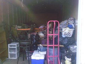 10 x 25 storage unit in Lexington, KY