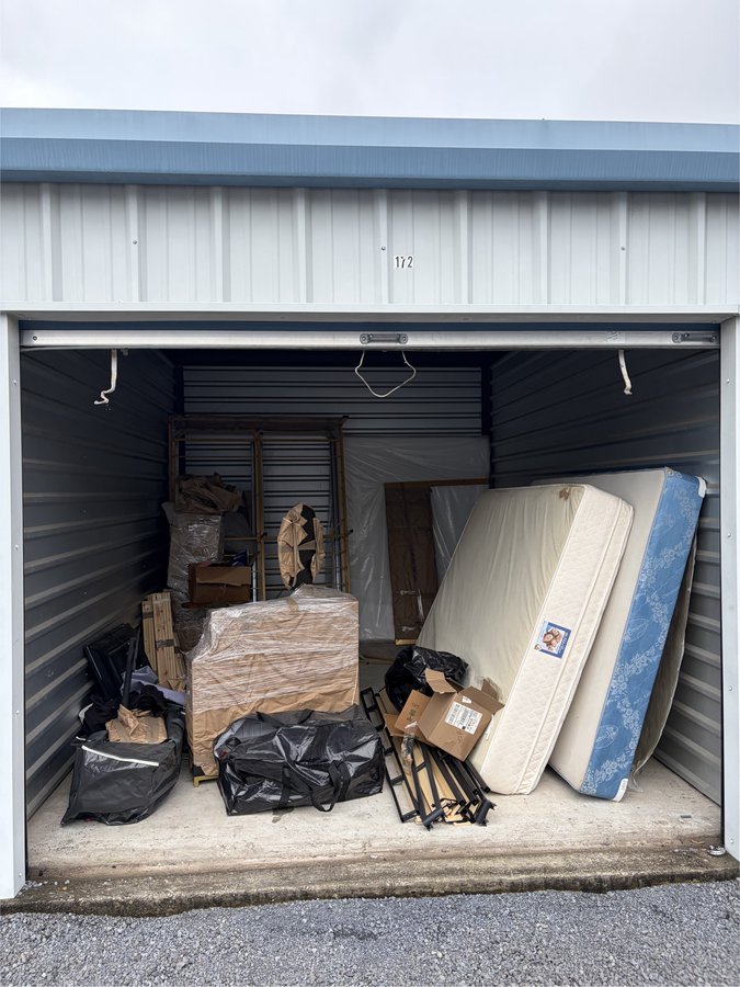 10 x 15 storage unit in Macclenny, FL