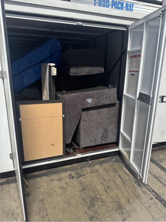 8 x 16 storage unit in Fontana, CA