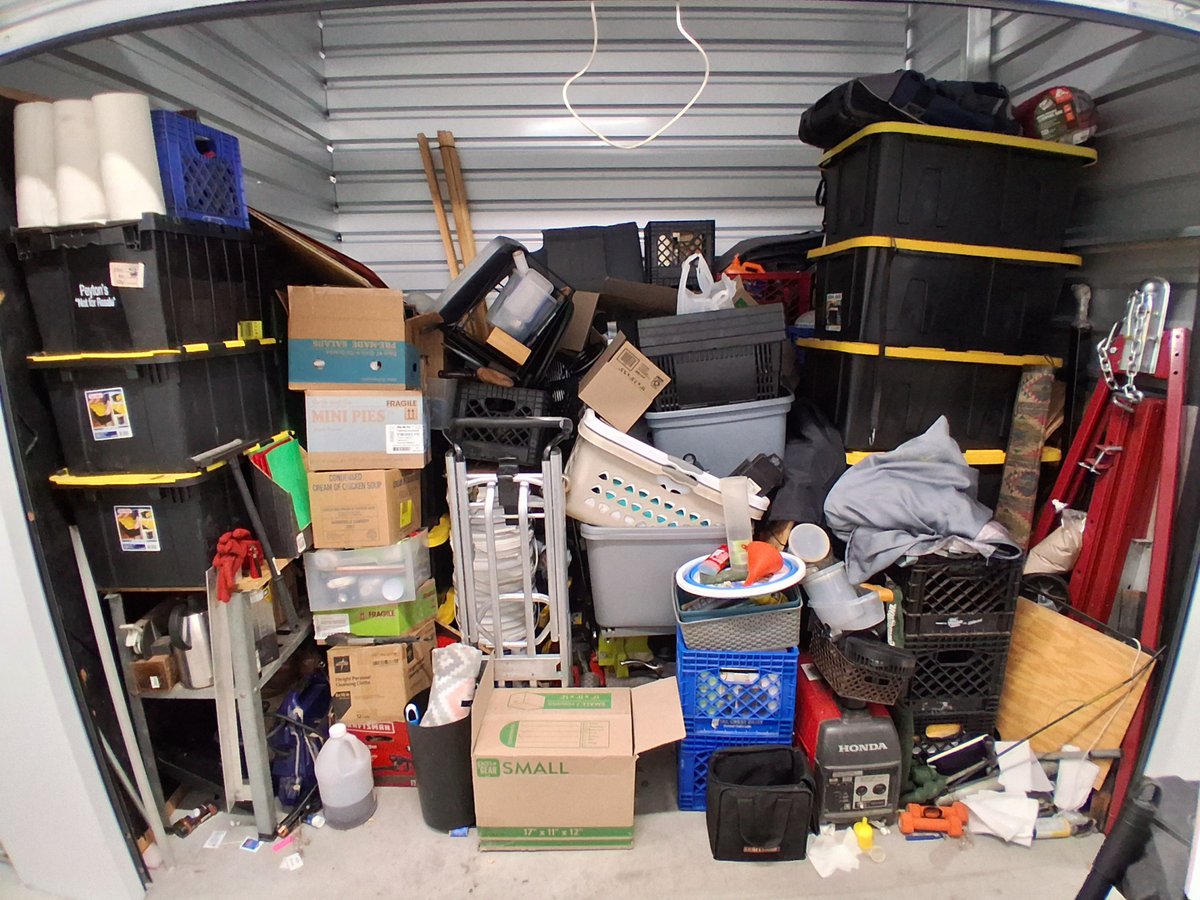 10 x 7 storage unit in Aurora, CO