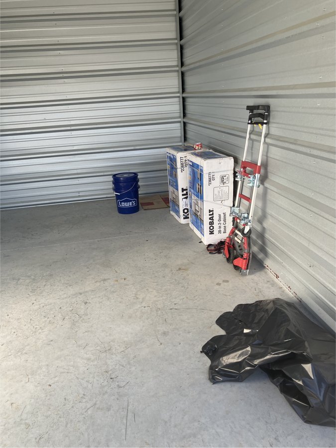 10 x 15 storage unit in Abingdon, VA