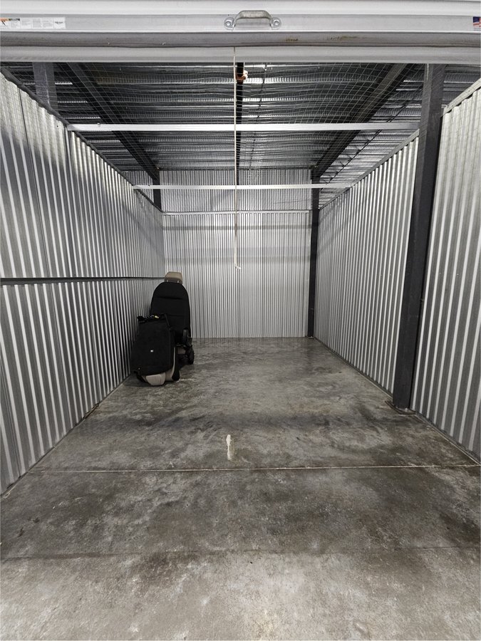 10 x 15 storage unit in Miramar, FL