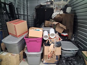 10 x 15 storage unit in Aurora, CO
