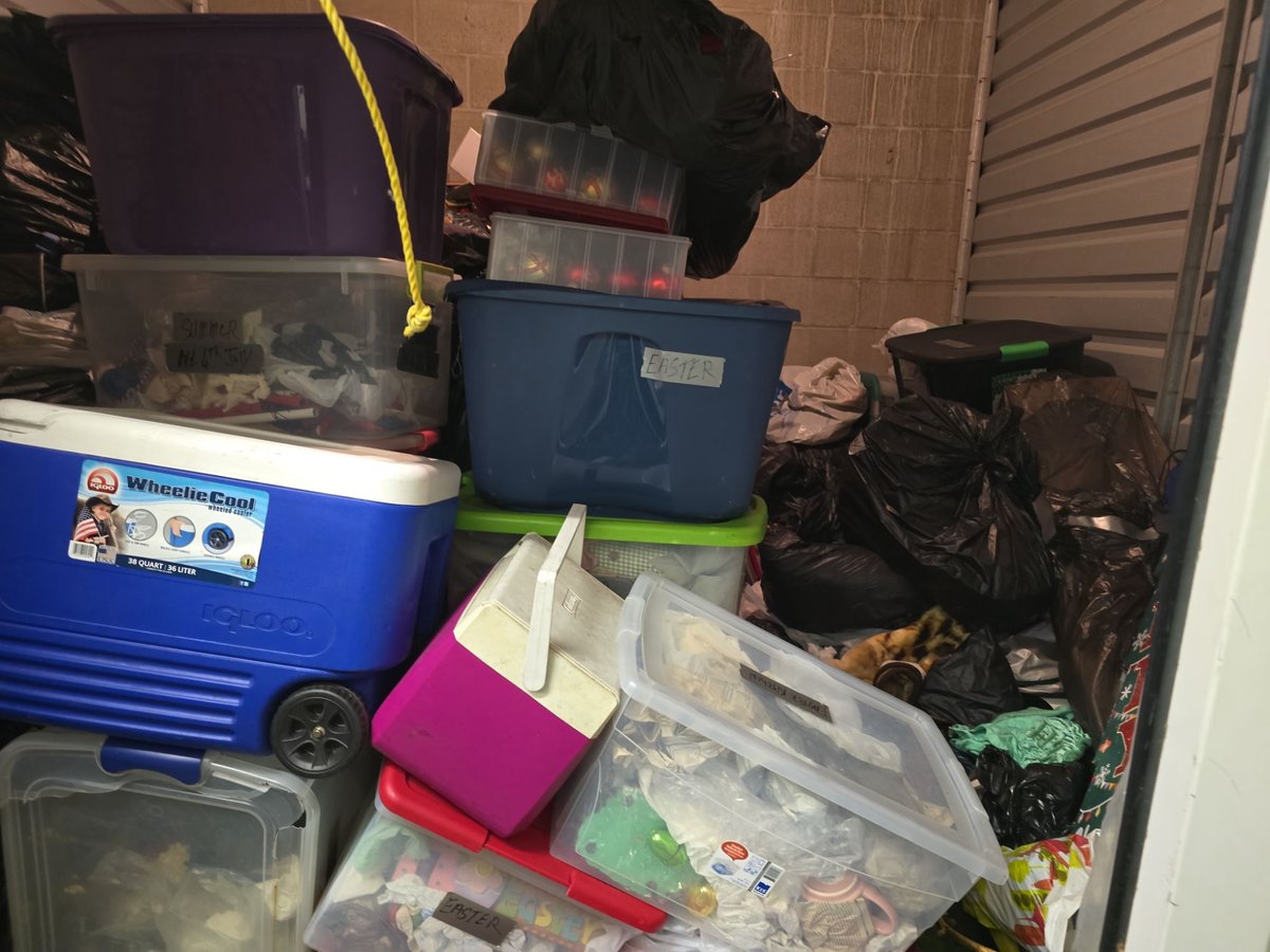 10 x 10 storage unit in Cincinnati, OH