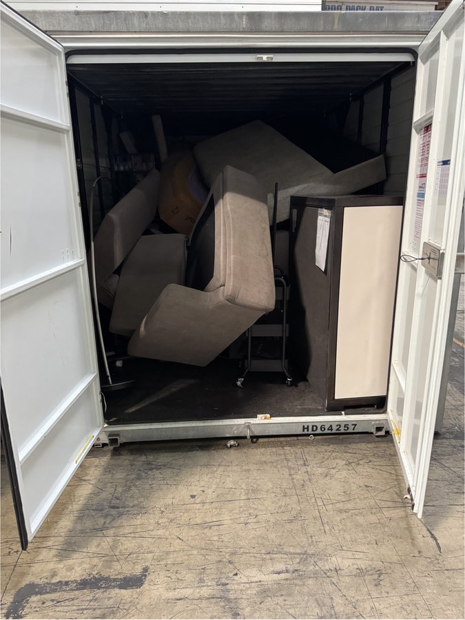 8 x 16 storage unit in Fontana, CA