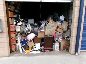 10 x 22 storage unit in Menifee, CA