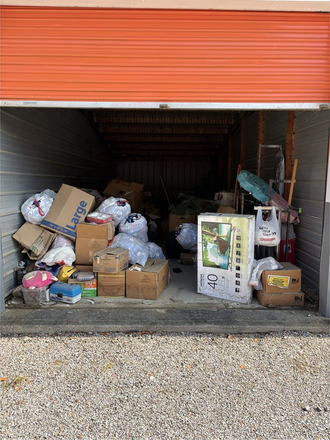10 x 30 storage unit in Hot Springs, AR