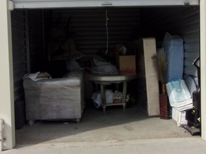 10 x 15 storage unit in Perris, CA