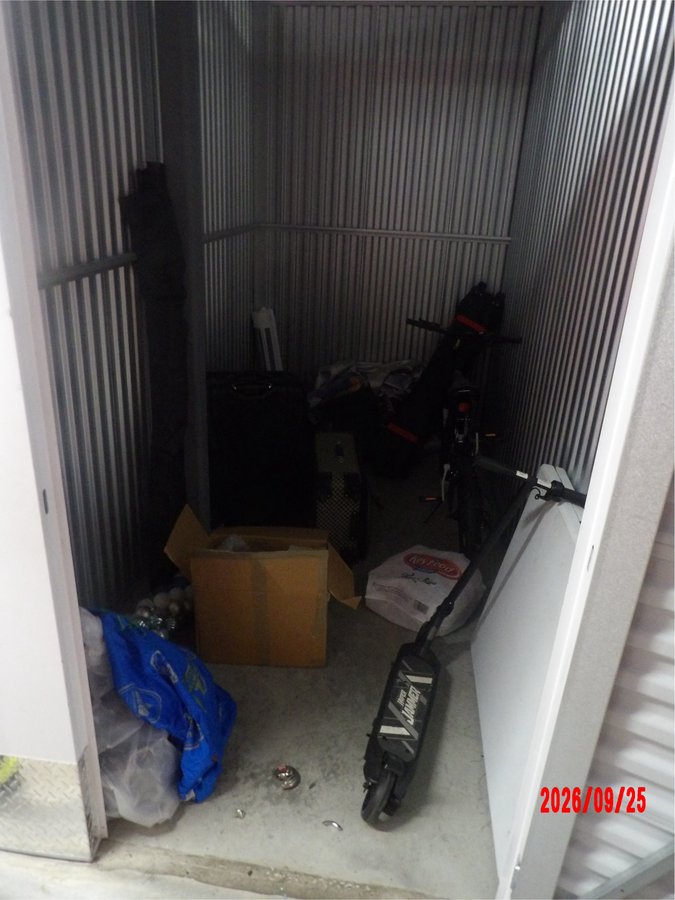 5 x 10 storage unit in Bronx, NY
