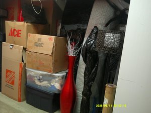 10 x 10 storage unit in Brooklyn, NY