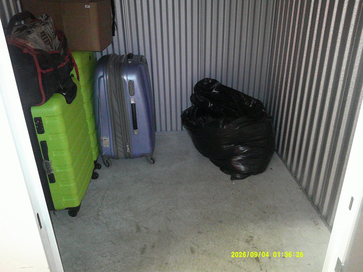 5 x 5 storage unit in Brooklyn, NY