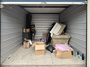 10 x 10 storage unit in Olyphant, PA