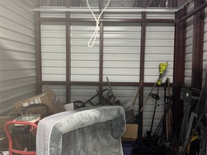 10 x 10 storage unit in Saint Charles, IL