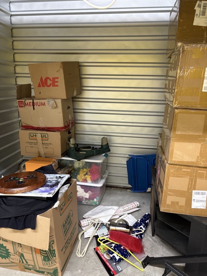 8 x 10 storage unit in Nashville, TN