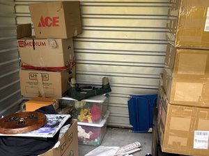 8 x 10 storage unit in Nashville, TN