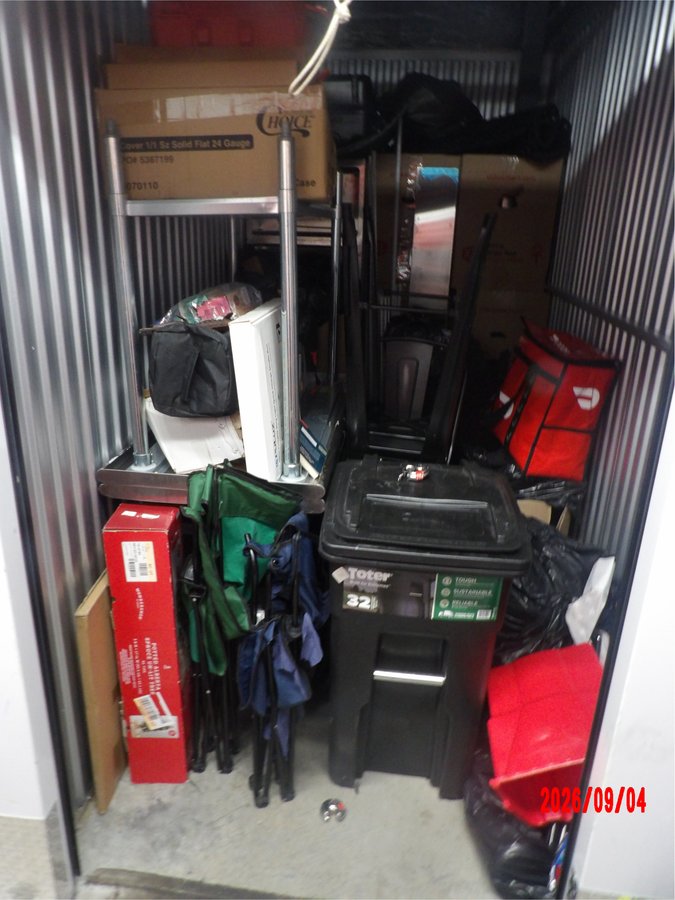 5 x 10 storage unit in Bronx, NY