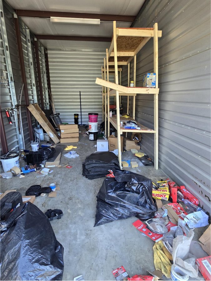 10 x 25 storage unit in Lawrenceville, GA