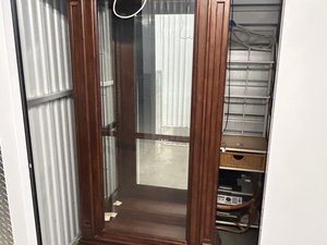 10 x 5 storage unit in Hurricane, WV