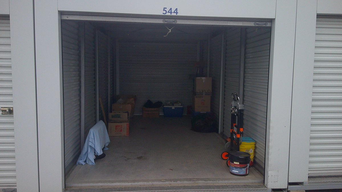 10 x 20 storage unit in Milwaukee, WI