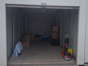 10 x 20 unit in Milwaukee