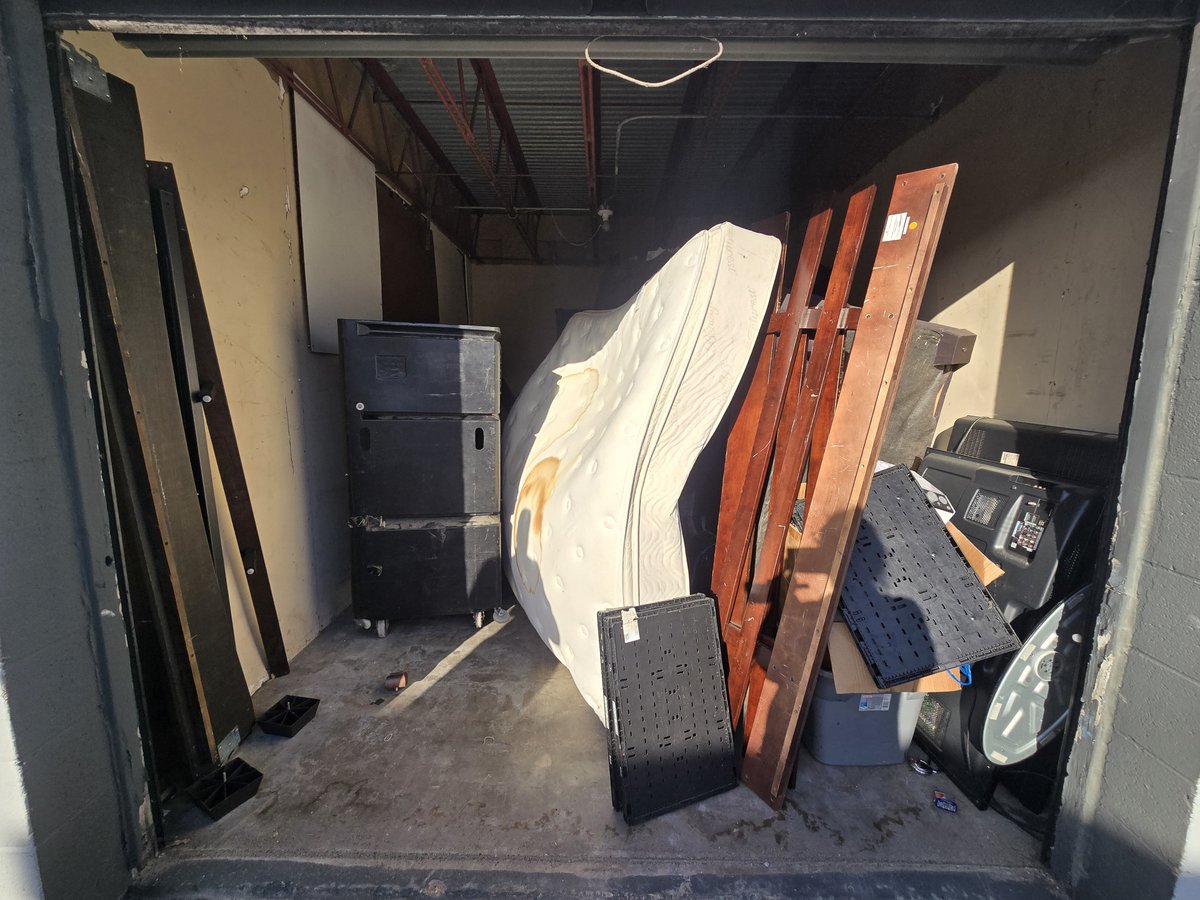 10 x 15 storage unit in Dallas, TX