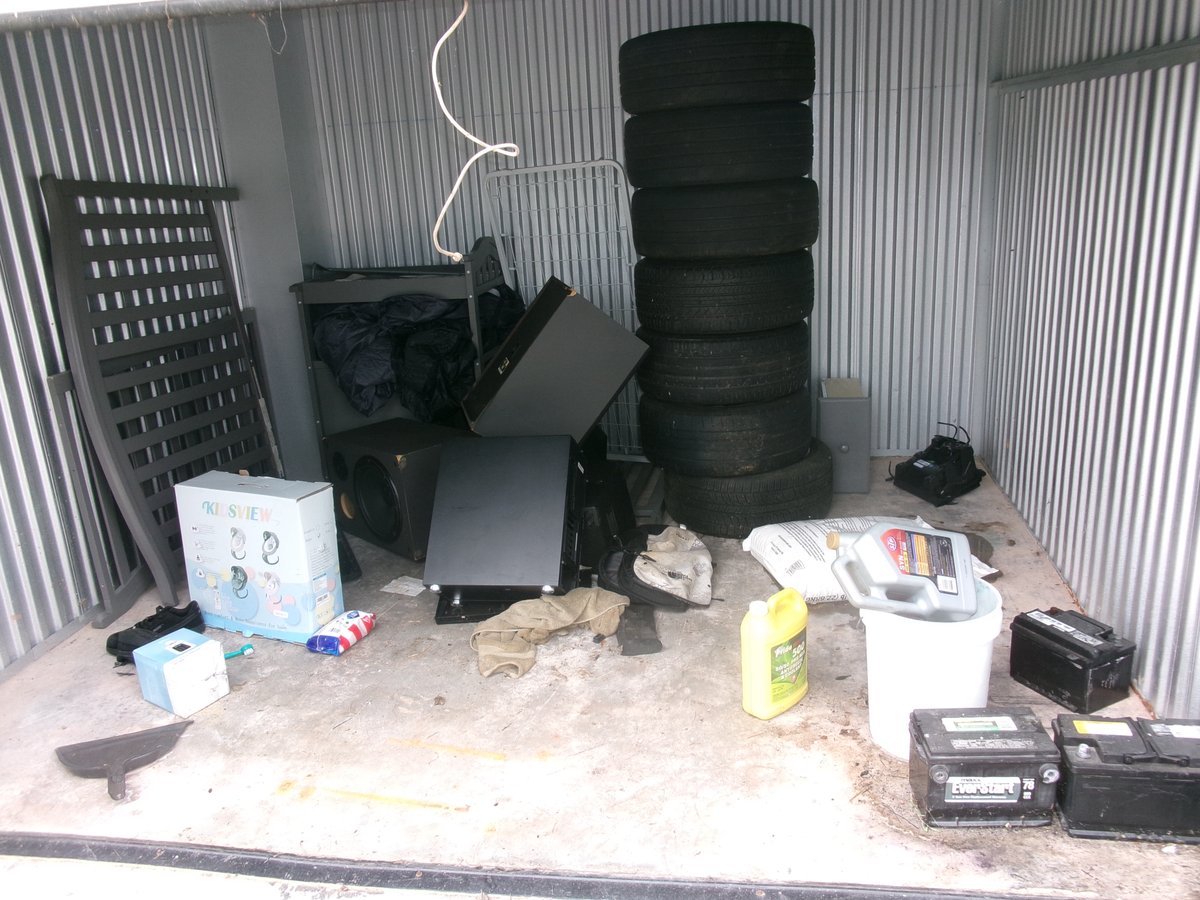 10 x 10 storage unit in Somerset, NJ