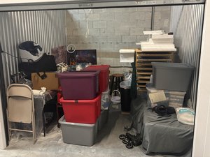 10 x 10 storage unit in Lake Park, FL