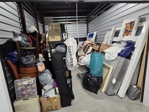 10 x 15 storage unit in Ocala, FL