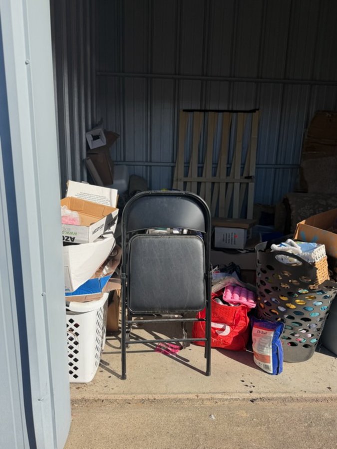 10 x 10 storage unit in Lebanon, TN
