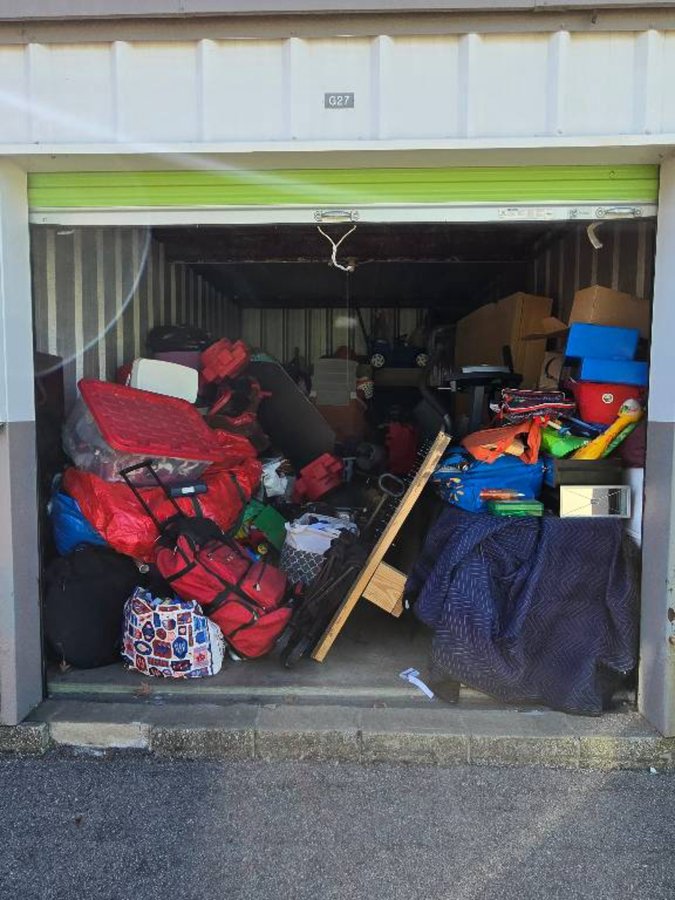 10 x 20 storage unit in Belleville, MI
