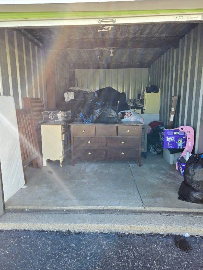 10 x 20 storage unit in Belleville, MI