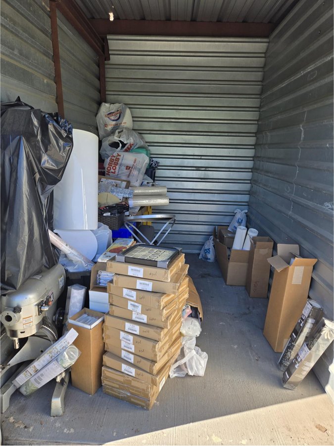 7 x 10 storage unit in York, PA
