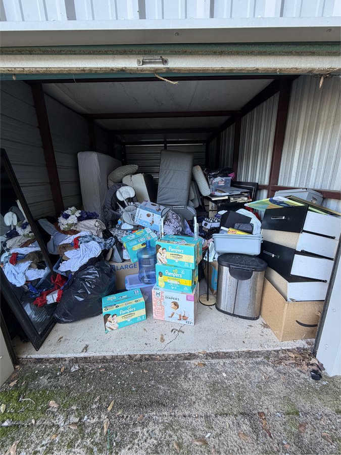 10 x 20 storage unit in Sumter, SC