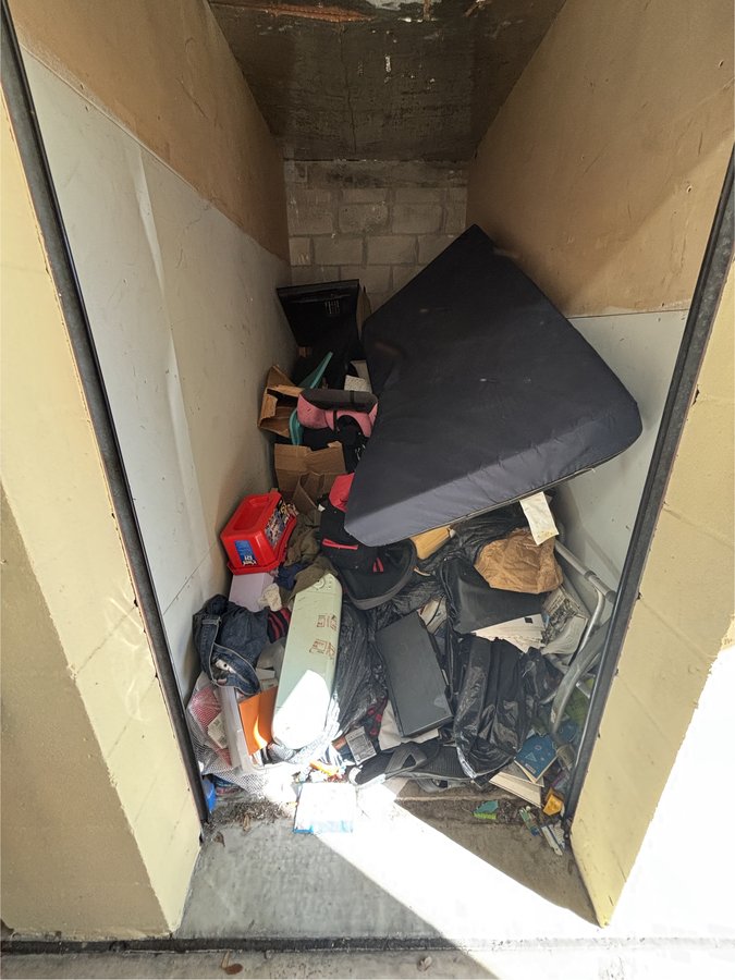 5 x 10 storage unit in Palmetto, FL