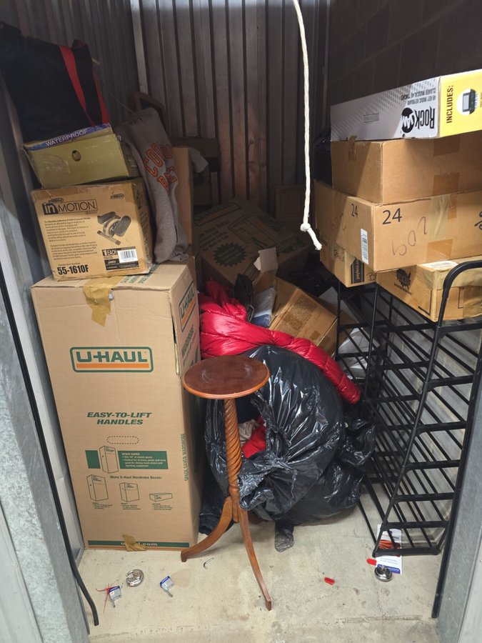 5 x 10 storage unit in Silver Spring, MD