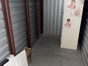 5 x 10 storage unit in Manassas, VA