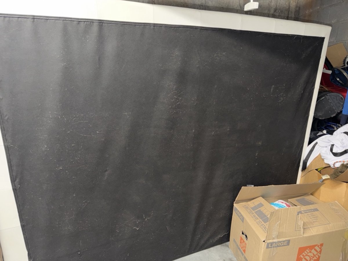 10 x 10 storage unit in Manassas, VA