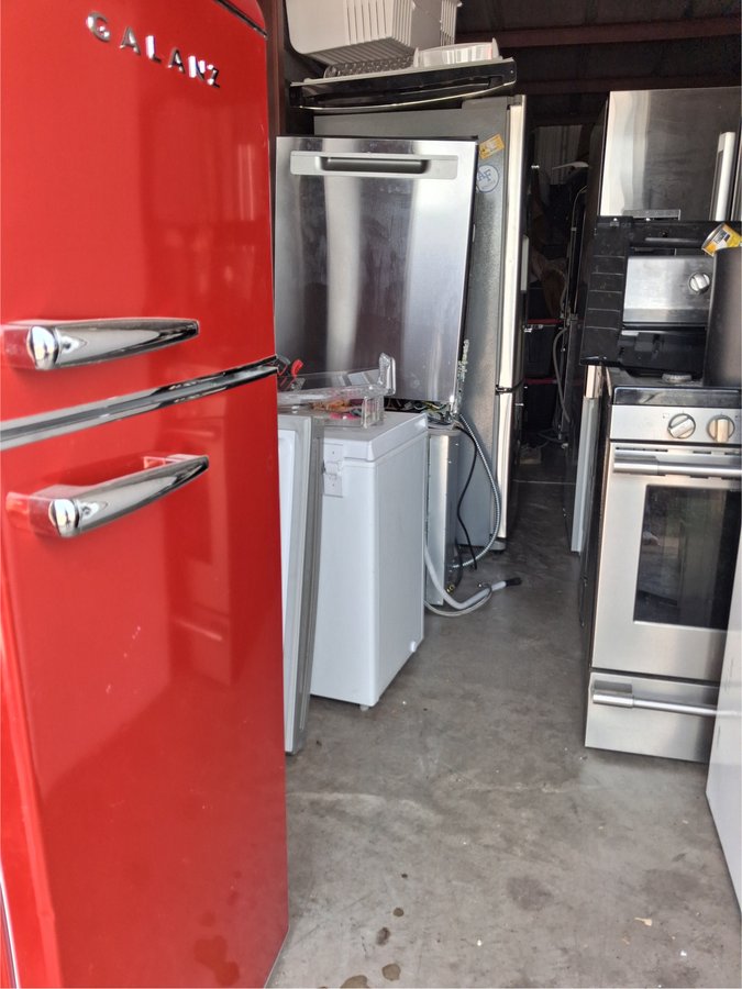 10 x 30 storage unit in Colorado Springs, CO