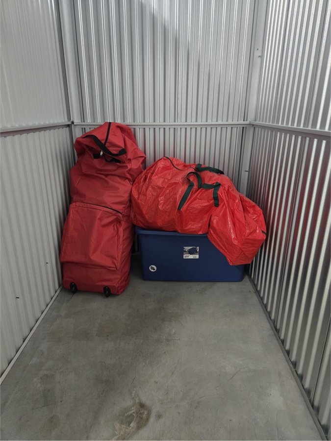 5 x 7 storage unit in Windsor Mill, MD