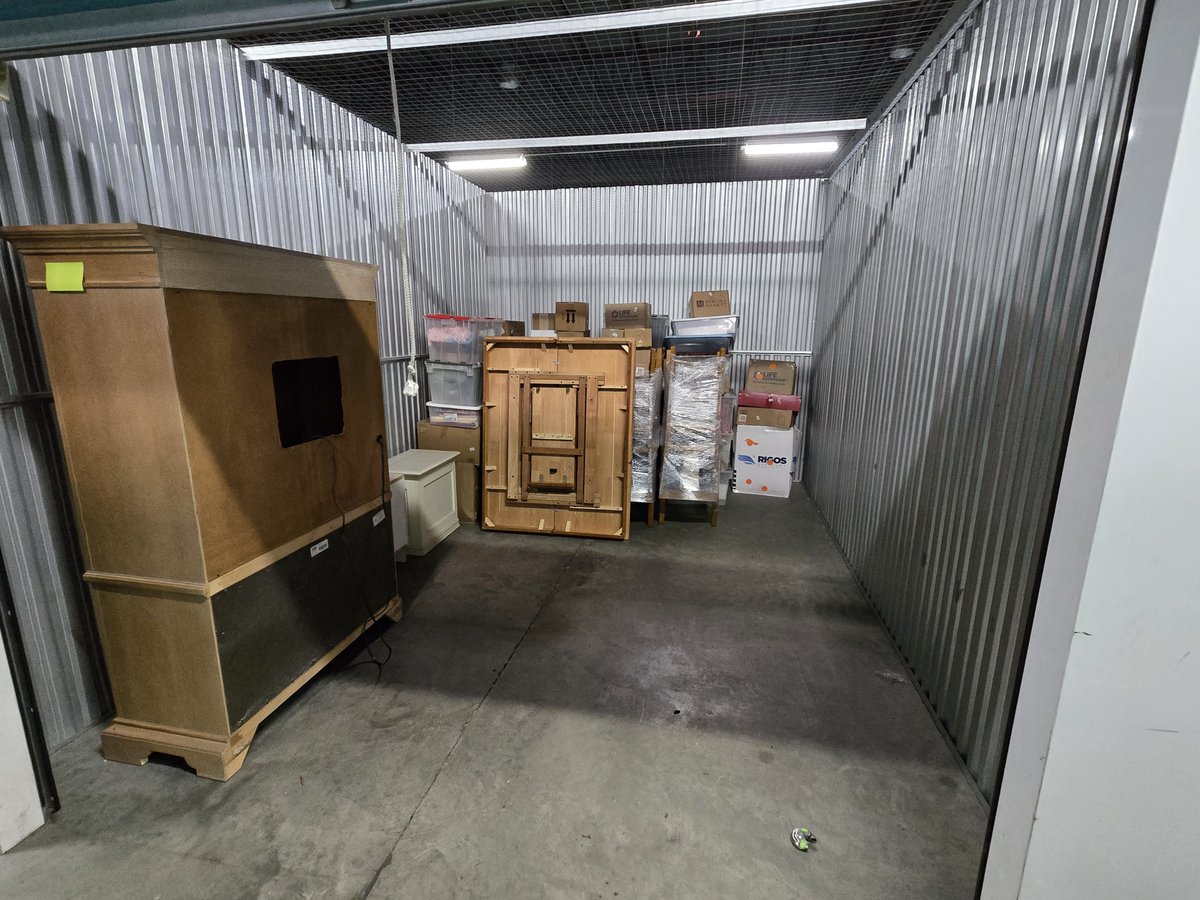 10 x 15 storage unit in Charlotte, NC
