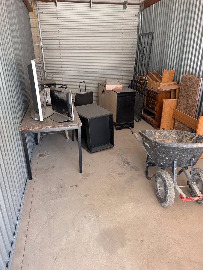 10 x 30 storage unit in Center Line, MI
