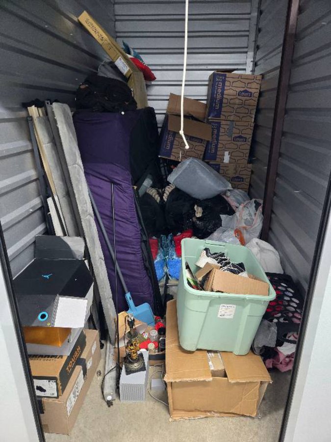 5 x 10 storage unit in Round Rock, TX