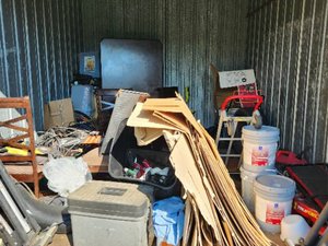 10 x 15 unit in Pensacola
