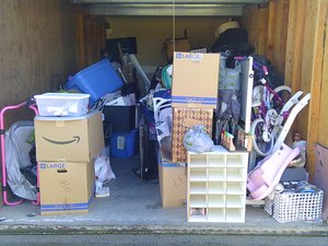 10 x 20 storage unit in Clovis, CA