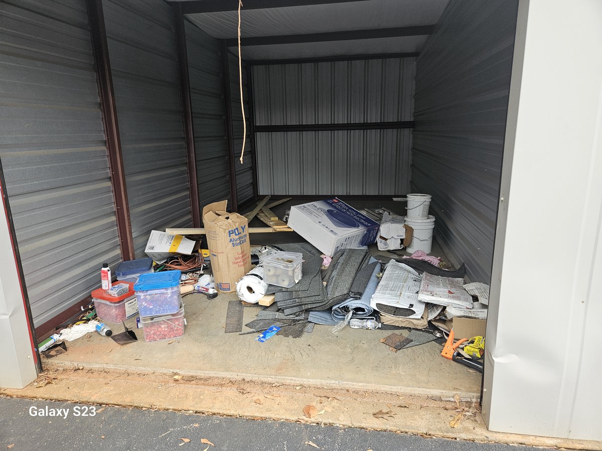 10 x 20 storage unit in Simpsonville, SC