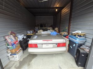 10 x 20 storage unit in Laurel, MD