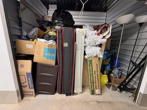 8 x 10 storage unit in Lanham, MD