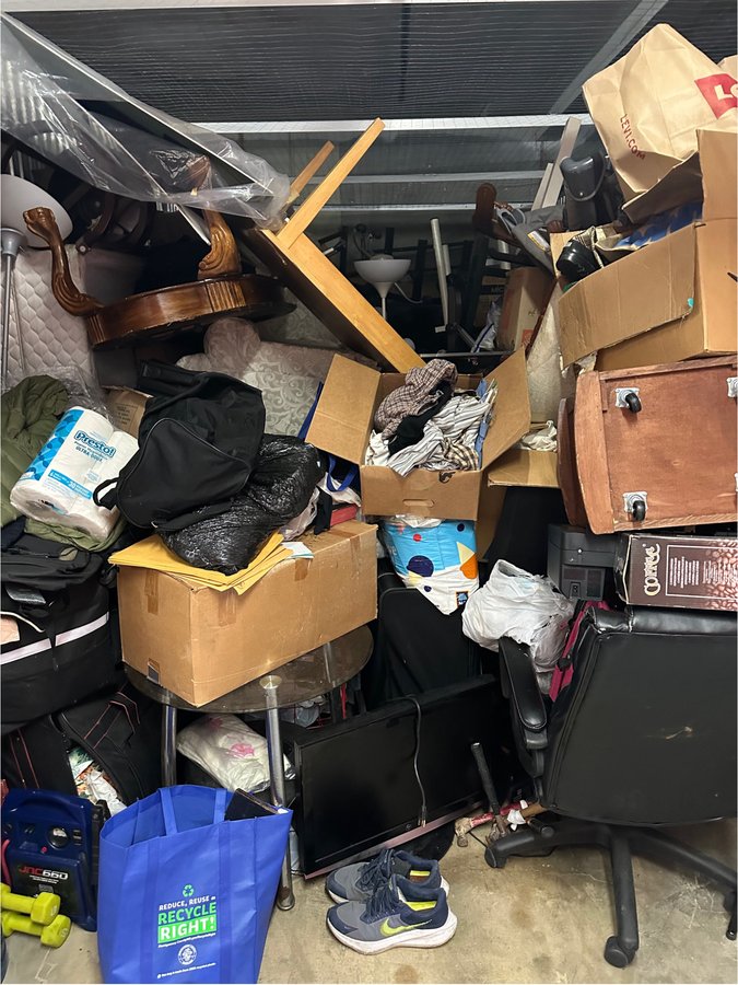 10 x 20 storage unit in Silver Spring, MD