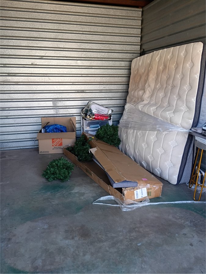10 x 15 storage unit in Mesquite, TX